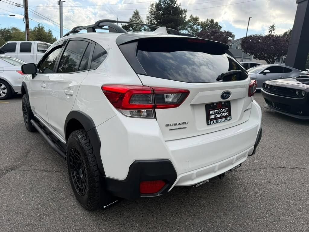 Used 2021 Subaru Crosstrek 2.0i Premium AWD/4WD image 3