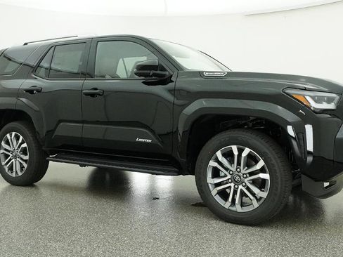 New 2026 Toyota 4Runner Limited AWD/4WD image 31