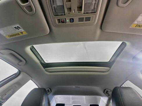 Used 2019 Honda Insight Touring image 25