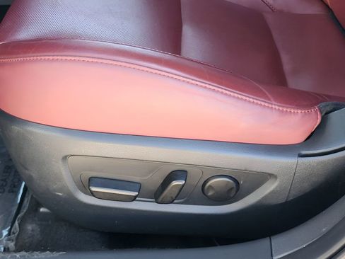 Used 2025 MAZDA CX-30 AWD 2.5 S w/ Preferred Package image 13