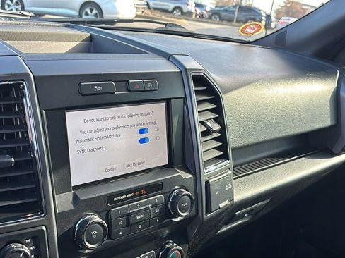 Used 2019 Ford F150 XLT w/ Equipment Group 302A Luxury image 19