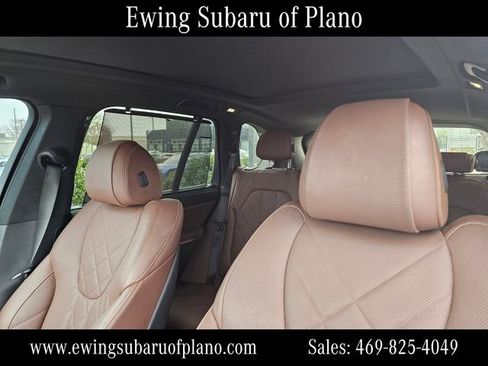 Used 2023 BMW X5 xDrive40i w/ Executive Package image 6