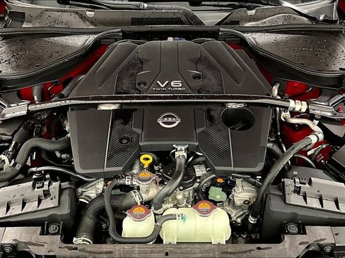 Used 2025 Nissan Z Sport w/ Floor Mat Package image 12