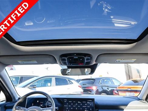 Certified 2024 Hyundai Sonata SEL w/ Convenience Package image 18