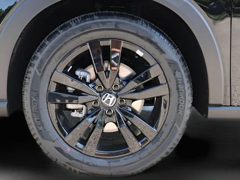 Certified 2026 Honda HR-V Sport image 3