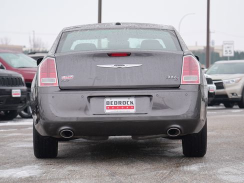 Used 2013 Chrysler 300 S w/ Luxury Group image 4
