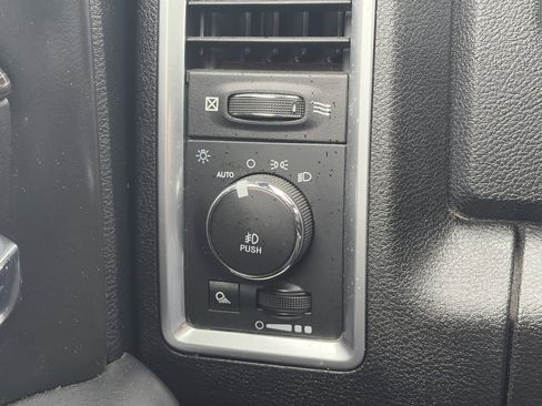 Used 2018 RAM 3500 Laramie Longhorn AWD/4WD image 27