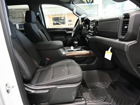 New 2026 Chevrolet Silverado 1500 LT image 13