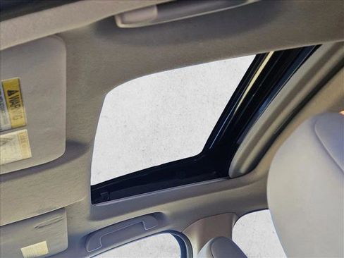 Used 2016 Honda HR-V EX image 16