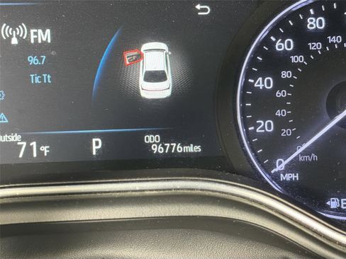 Used 2019 Toyota Avalon Limited w/ Advanced Safety Package FWD image 12