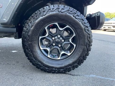 Used 2023 Jeep Wrangler Unlimited Rubicon AWD/4WD image 34