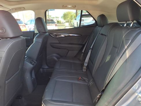 Used 2022 Buick Envision Essence w/ Technology Package I image 15