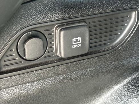 Used 2024 Jeep Grand Cherokee Altitude image 32