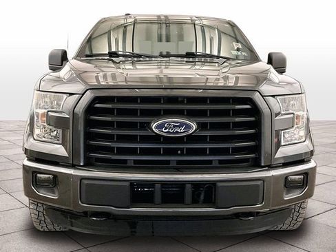 Used 2015 Ford F150 XLT w/ Equipment Group 302A Luxury AWD/4WD image 3