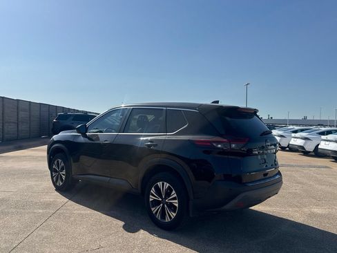 Certified 2023 Nissan Rogue SV FWD image 7