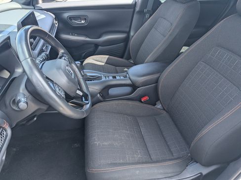 Used 2024 Honda HR-V Sport image 18
