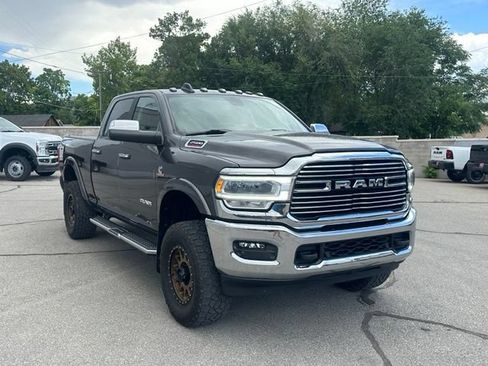 Used 2022 RAM 2500 Laramie w/ Cold Weather Group AWD/4WD image 11