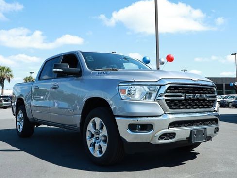 Certified 2022 RAM 1500 Big Horn AWD/4WD image 3