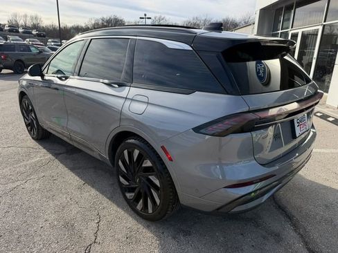 Used 2024 Lincoln Nautilus Black Label w/ Jet Appearance Package (87T) image 5