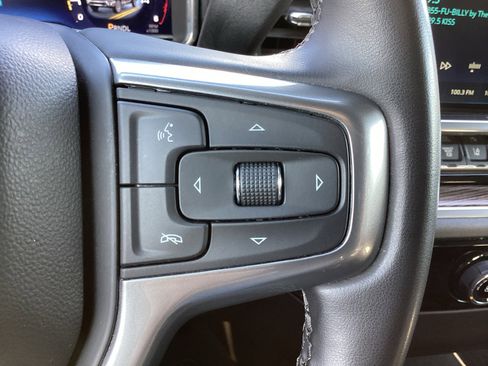 Used 2024 Chevrolet Silverado 2500 LT image 19