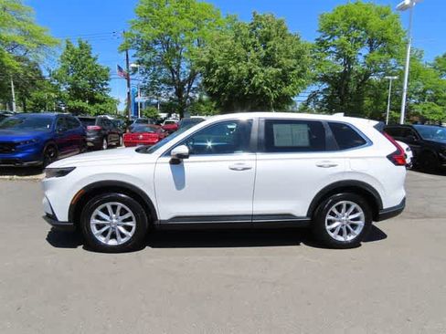 Used 2023 Honda CR-V EX-L image 3