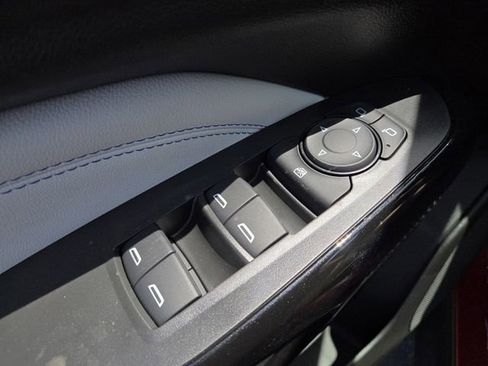 New 2026 Chevrolet Trax LT w/ Driver Confidence Package FWD image 9