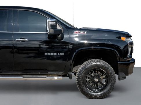 Used 2020 Chevrolet Silverado 2500 LTZ AWD/4WD image 8