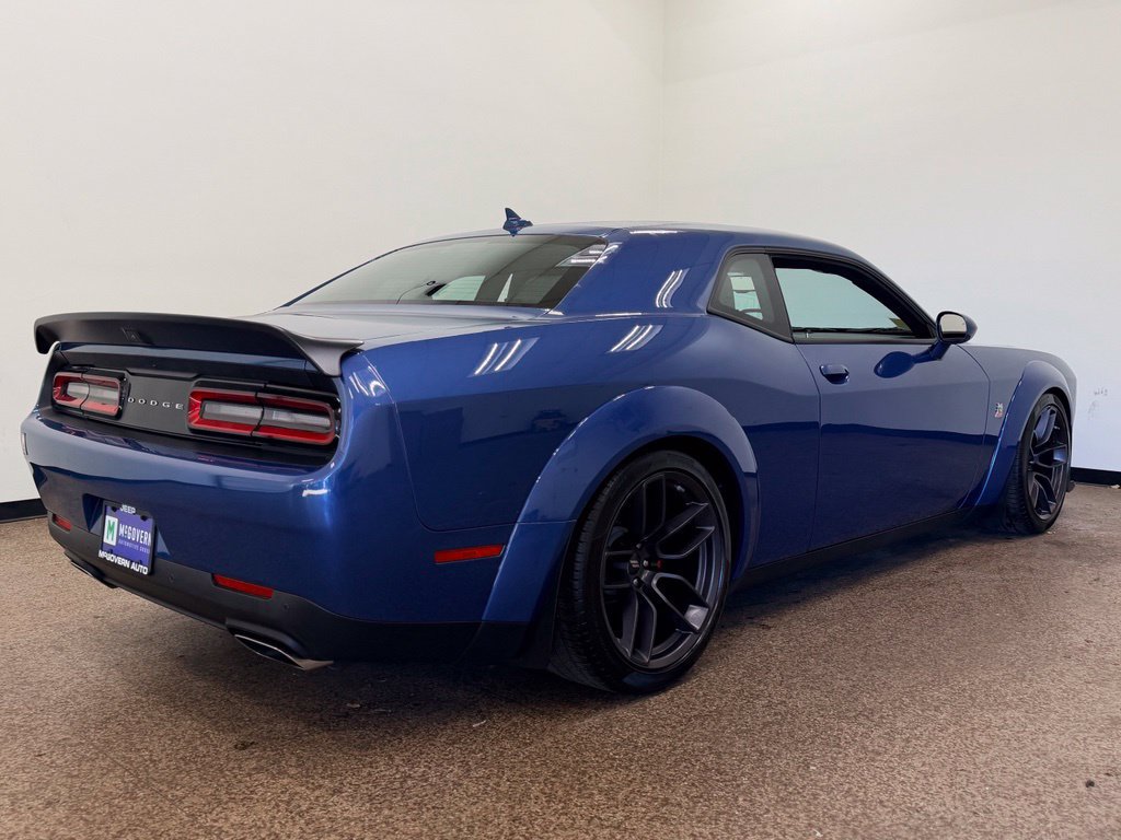 Used 2022 Dodge Challenger R/T Scat Pack RWD image 6