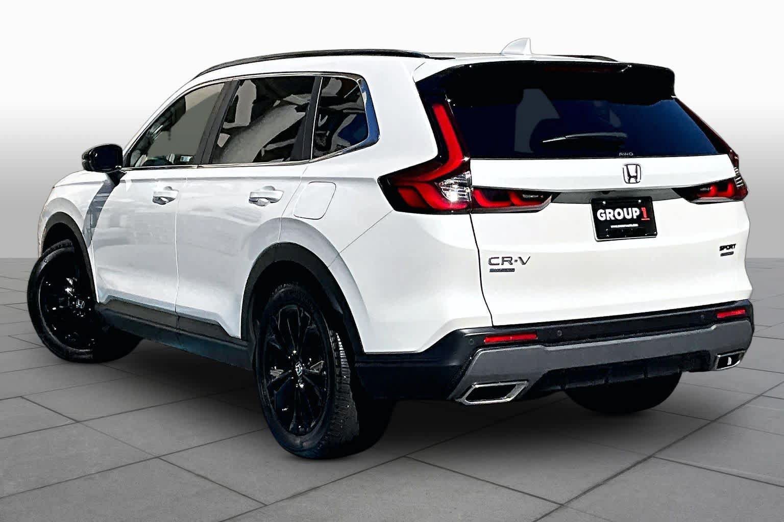 Used 2025 Honda CR-V Sport Touring image 12