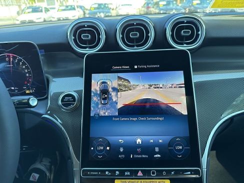 Used 2026 Mercedes-Benz GLC 350e 4MATIC image 36