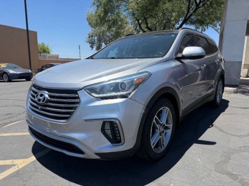 Used 2017 Hyundai Santa Fe FWD w/ Cargo Package image 7