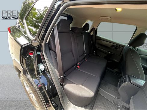 Certified 2025 Nissan Rogue S AWD/4WD image 26