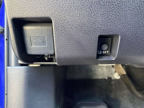 Used 2023 Toyota Tacoma SR5 RWD image 29