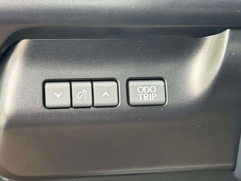 Used 2023 Lexus UX 250h F Sport w/ Accessory Package (Z2) image 26