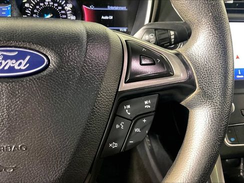 Used 2020 Ford Fusion SE FWD image 10