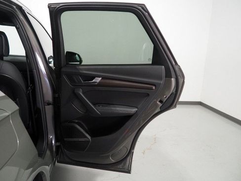 Used 2023 Audi Q5 2.0T Premium Plus w/ S Line w/ Premium Plus Package AWD/4WD image 60