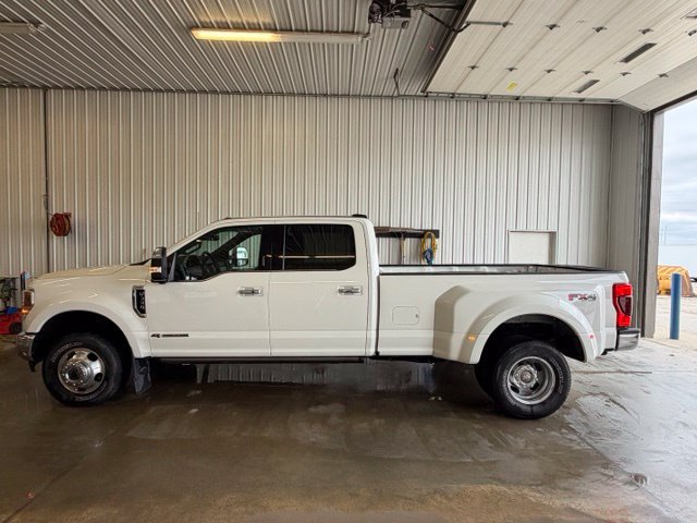 Used 2022 Ford F350 King Ranch w/ King Ranch Ultimate Package AWD/4WD image 16