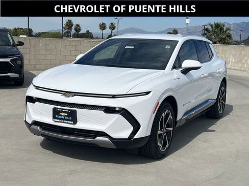 Used 2025 Chevrolet Equinox EV LT w/ Convenience Package image 1