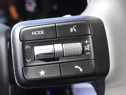 New 2026 Hyundai Santa Fe SEL image 16