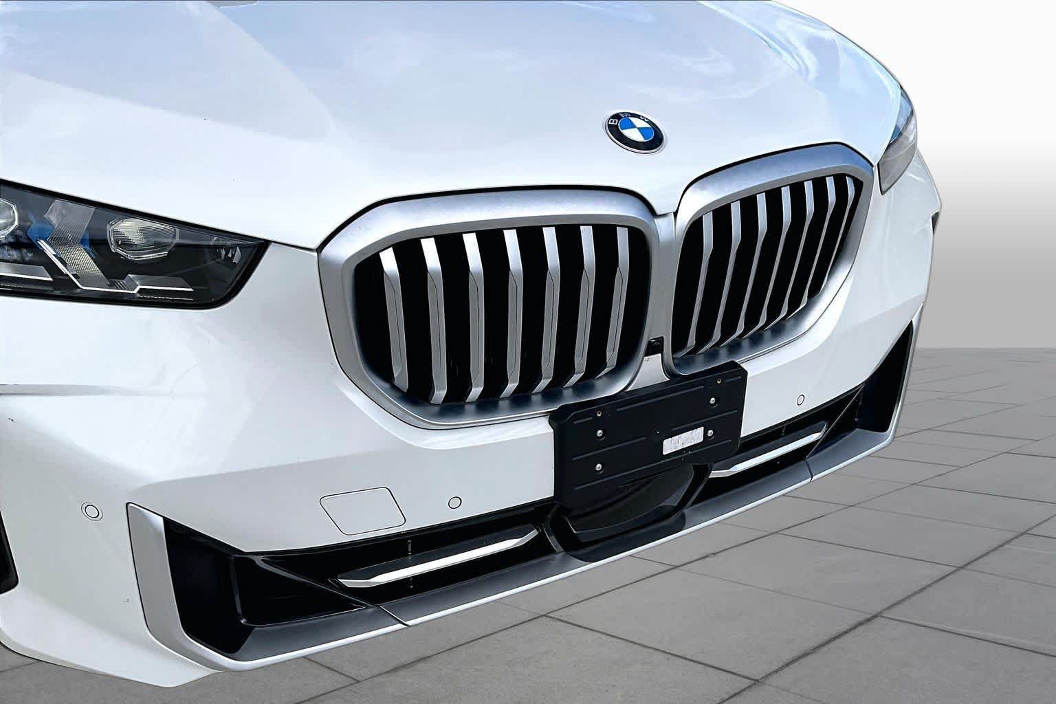 Used 2024 BMW X5 sDrive40i w/ Premium Package RWD image 28
