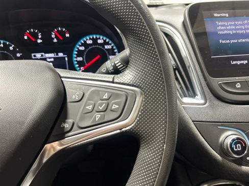 Used 2020 Chevrolet Malibu LT FWD image 22