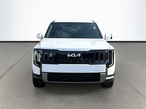 New 2027 Kia Telluride LX FWD image 2