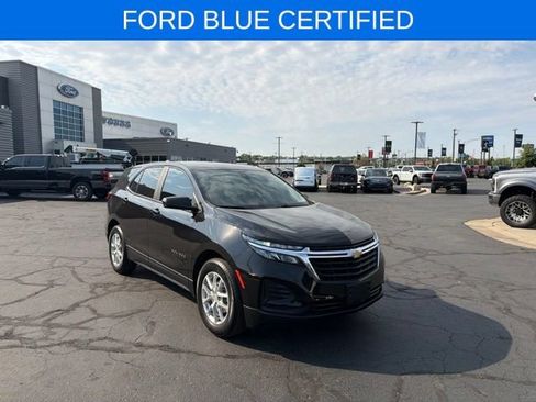 Used 2023 Chevrolet Equinox LS FWD image 1