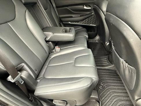 Used 2023 Hyundai Santa Fe SEL Premium image 11