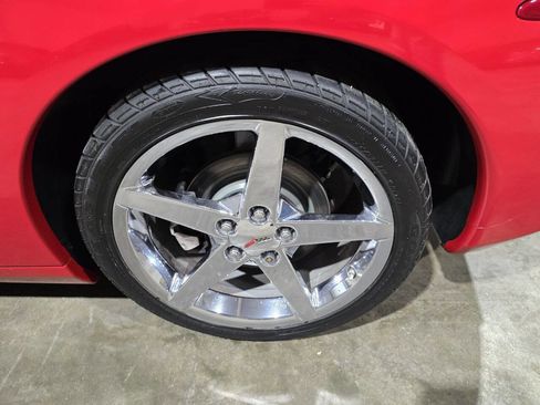 Used 2007 Chevrolet Corvette Convertible w/ Preferred Equipment Group image 22