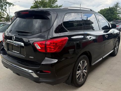 Used 2018 Nissan Pathfinder S AWD/4WD image 3