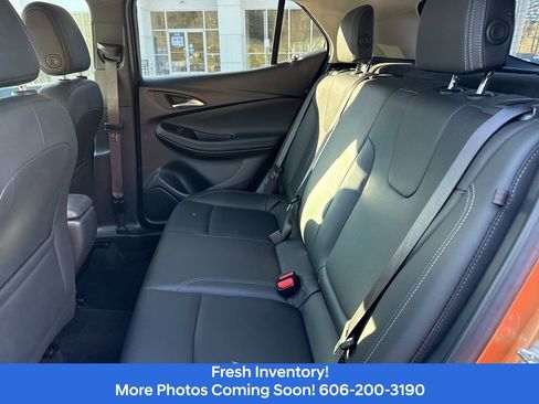 Used 2024 Buick Encore GX Sport Touring image 7