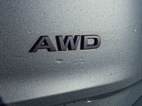 Certified 2025 Nissan Rogue S image 7