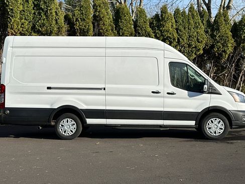 Used 2024 Ford Transit 350 148 High Roof Extended w/ Load Area Protection Package image 3