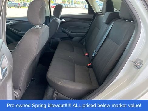Used 2018 Ford Focus SE FWD image 17